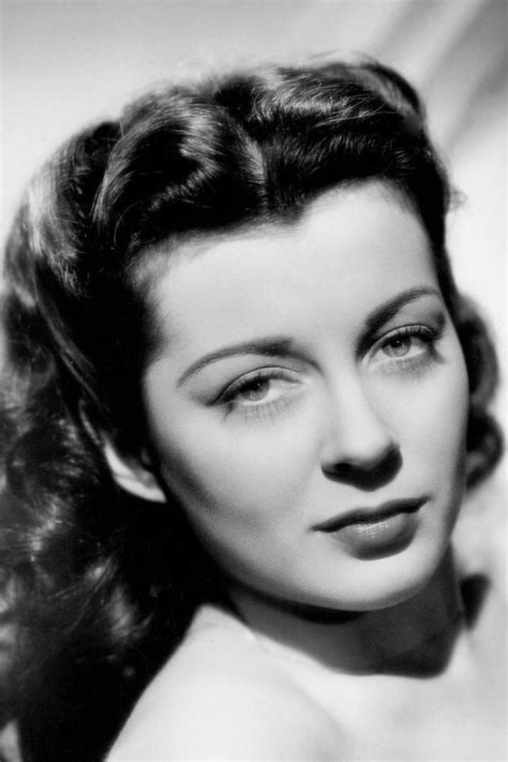 Gail Russell - Bio, Age, Wiki, Facts and Family