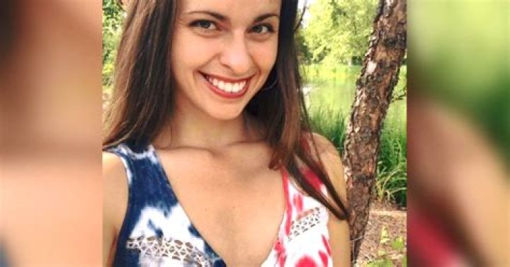 Lindsey Lagestee - Bio, Age, Wiki, Facts and Family