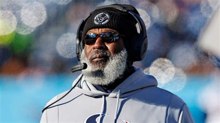 Lovie Smith - Bio, Age, net worth, Wiki, Facts and Family