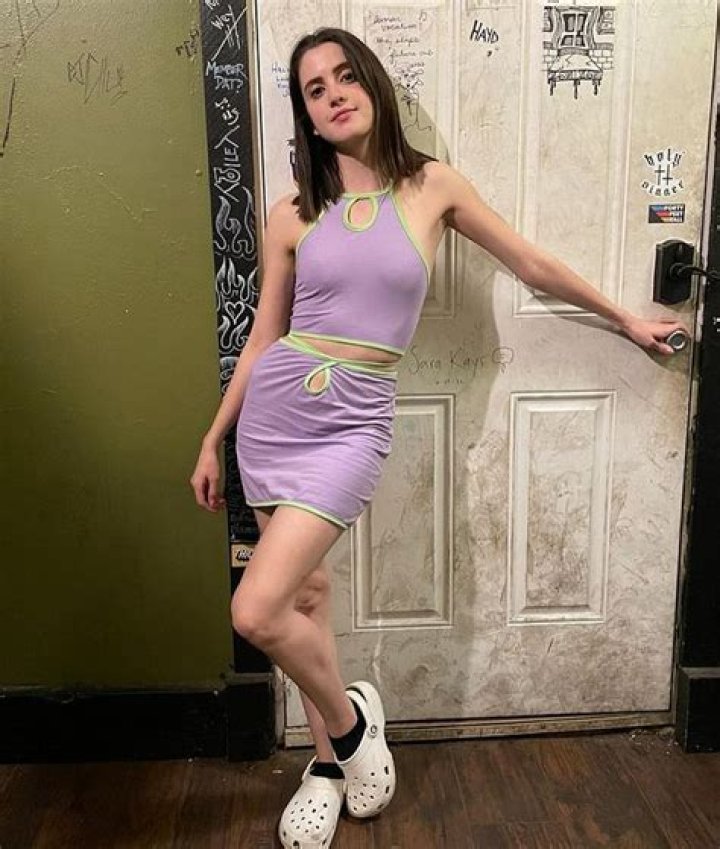 Stefanie Scott - Bio, Age, Wiki, Facts and Family